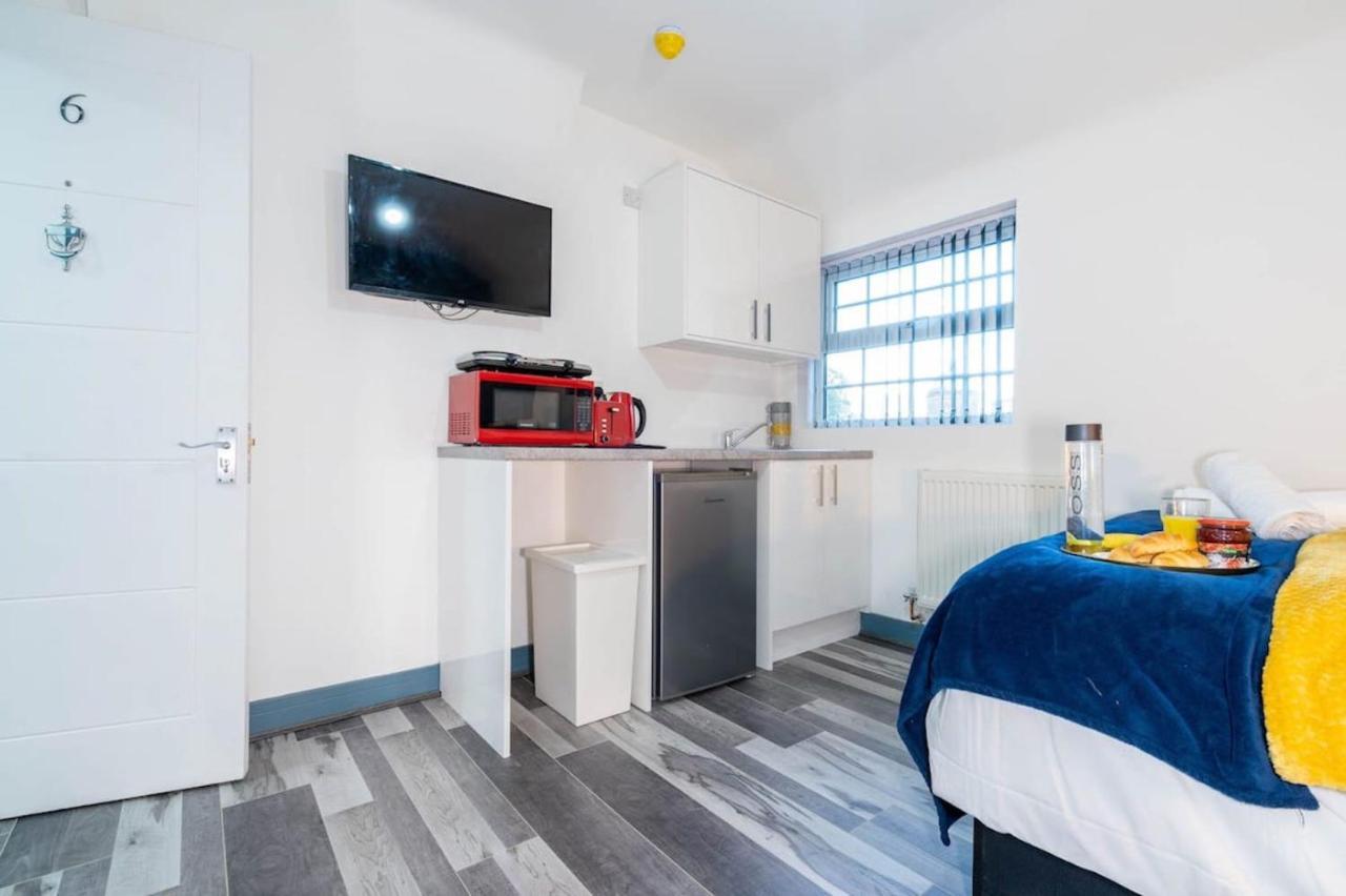 Апартаменты Trendy Studio In Vibrant West Midlands Бирмингем Экстерьер фото